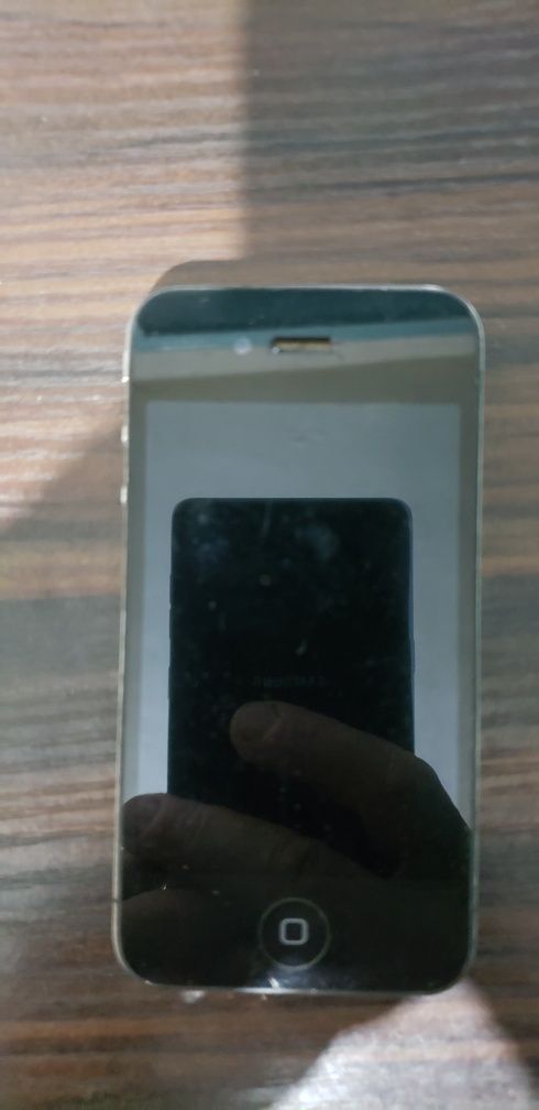 Samsung galaxy s8 plus та galaxy note 4 також iphone 4s