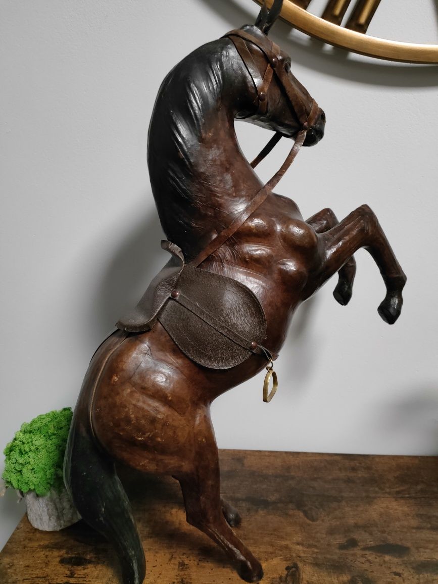 Przepiękny posąg konia rzeźba wysoka 59cm