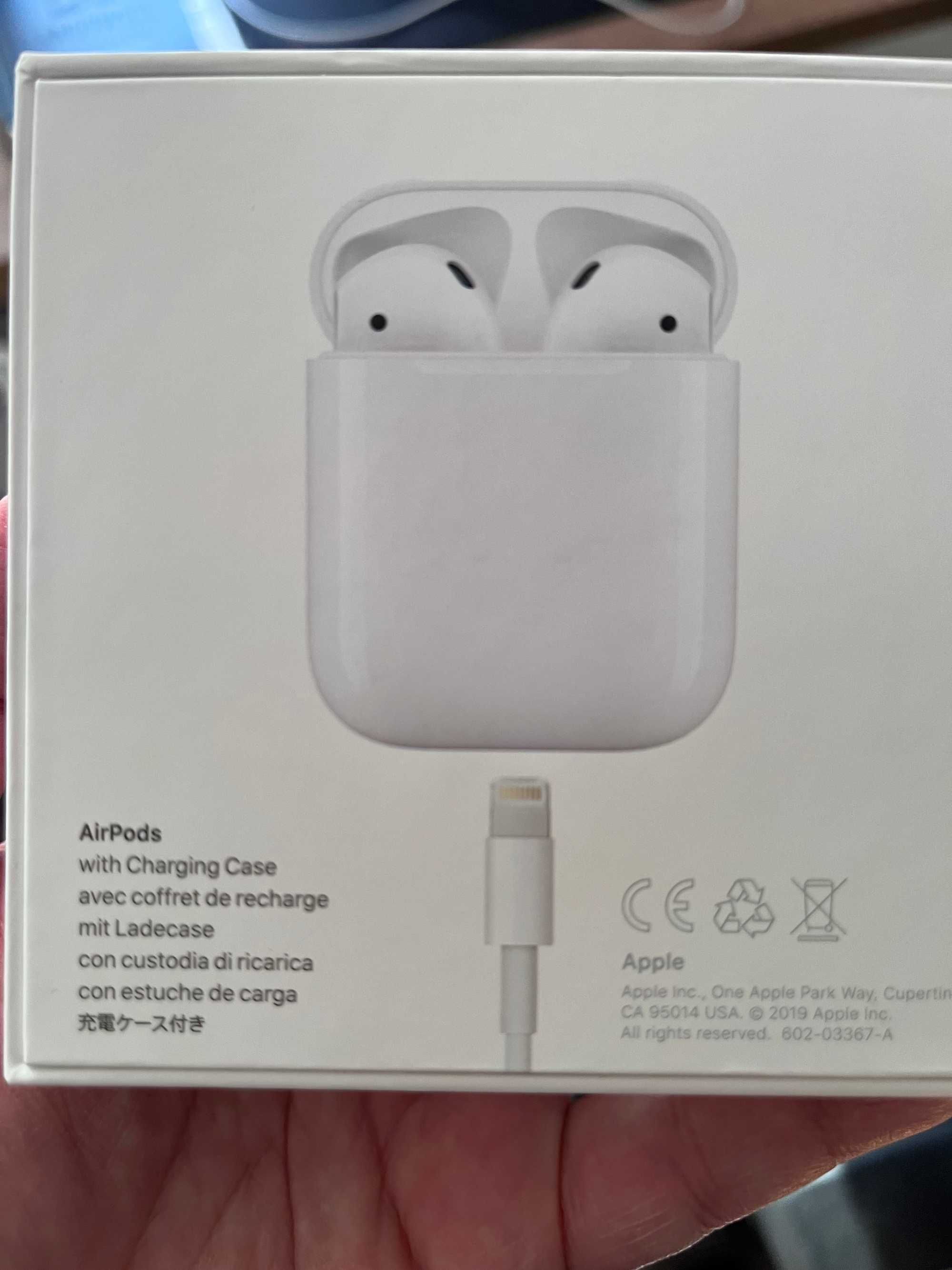 Słuchawki AirPods 2 gen.  praktycznie nieużywane.