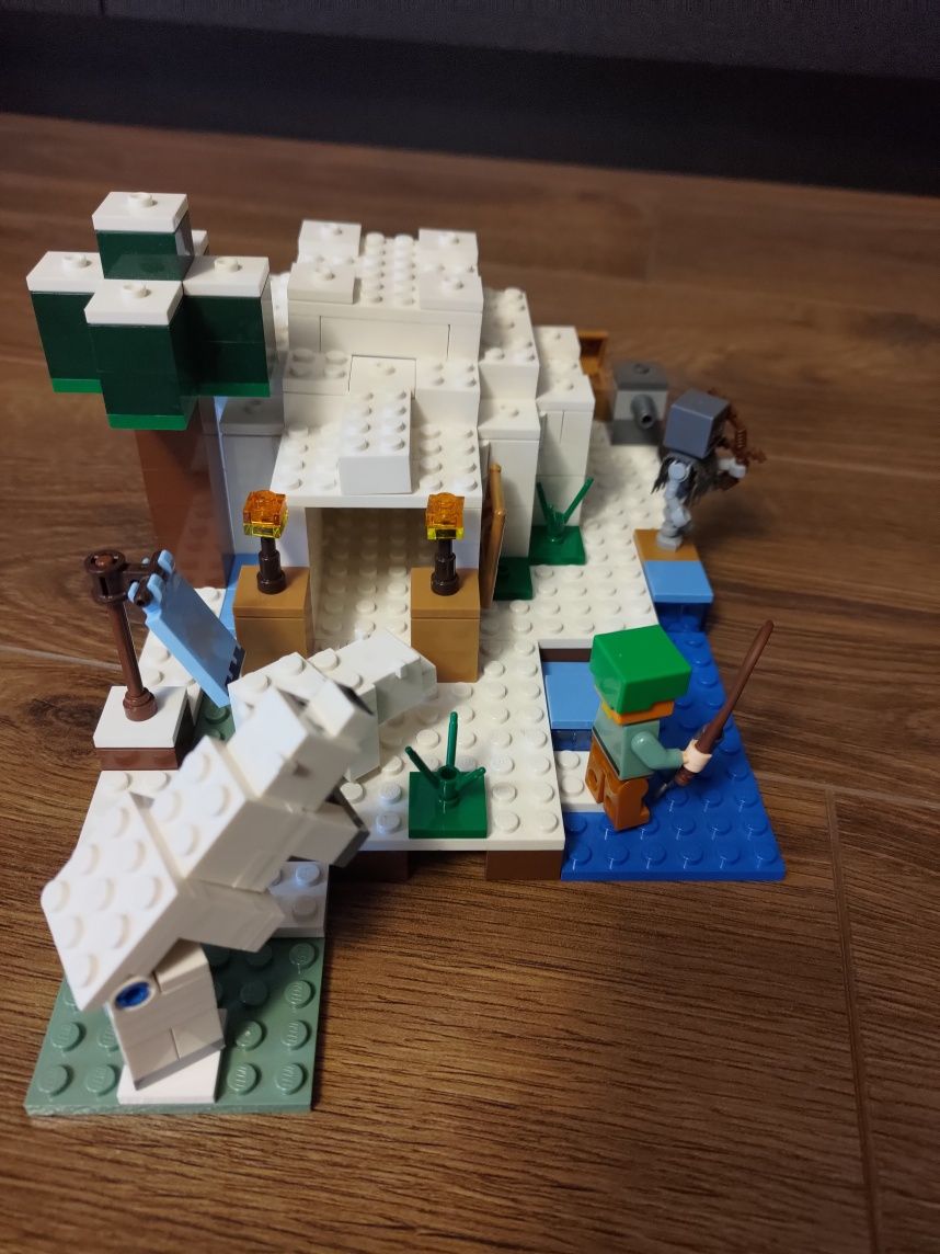 LEGO Minecraft iglo niedźwiedzia polarnego 21142