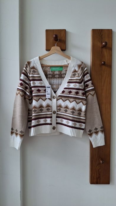 Cardigan em tons de outono com brilho XS-S novo da Benetton mulher