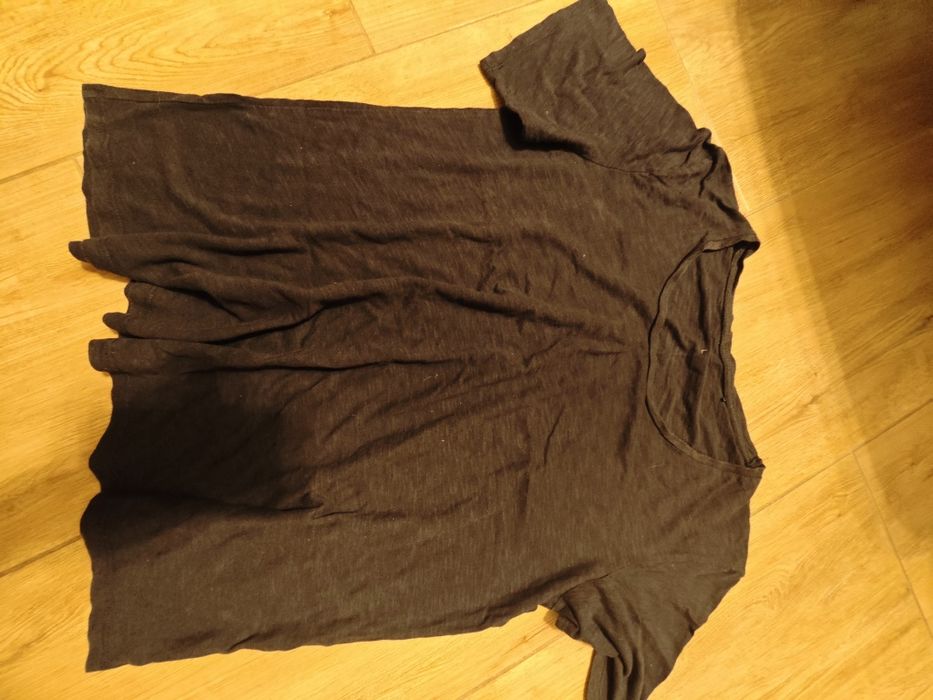 T-shirt damski the basics