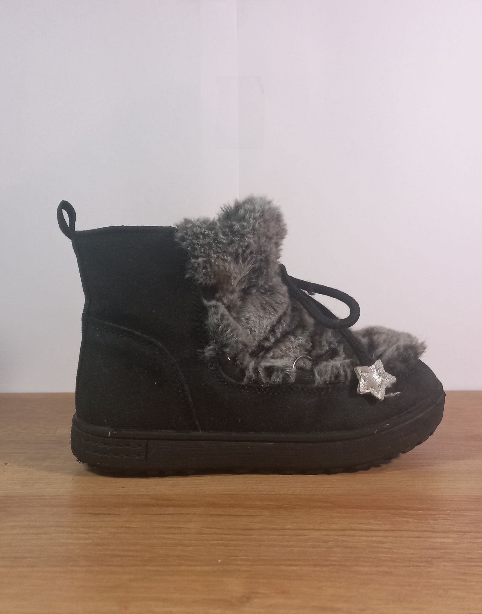 Buty zimowe Reserved rozmiar 27