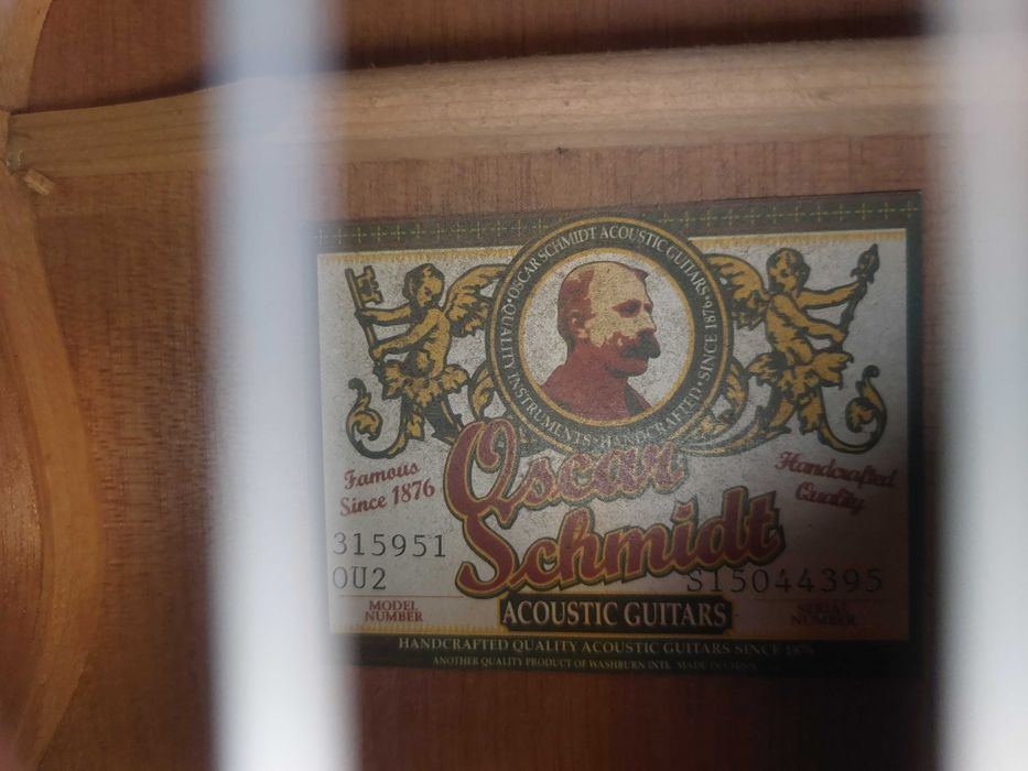 Ukulele w stanie idealnym