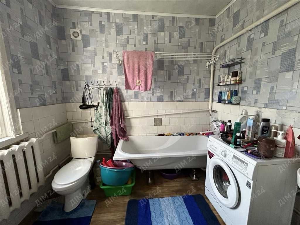 Цегляний будинок в Нових Санжарах