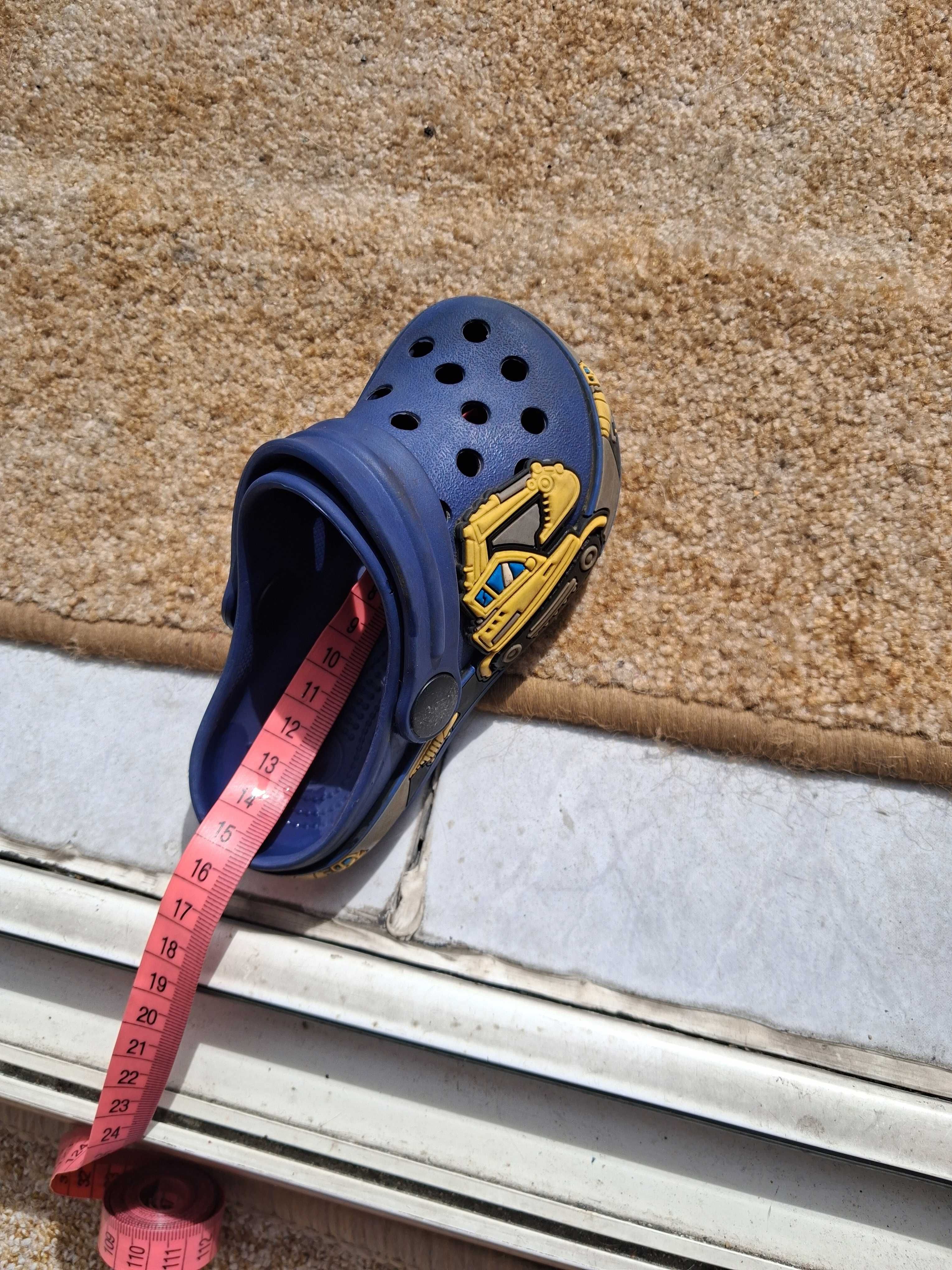 Crocsy dzieciece rozm 23