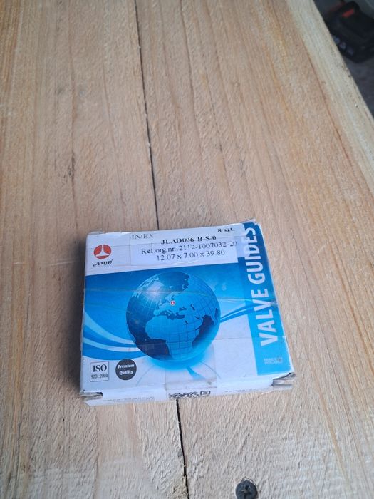 Втулки направляющие клапанов (впуск)