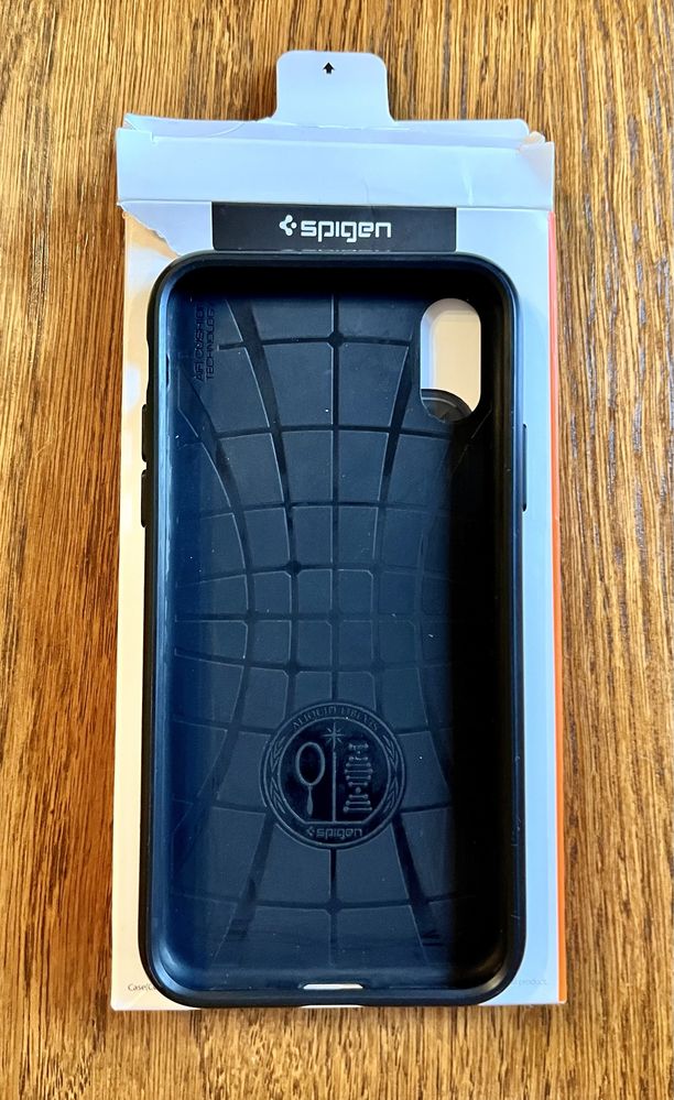 Etui Spigen iPhone X / XS