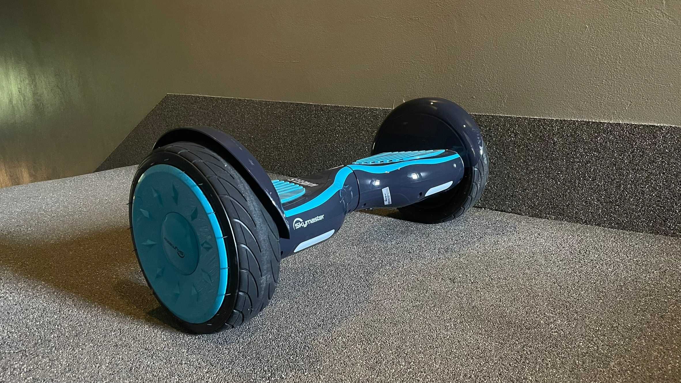 Deskorolka elektryczna Skymaster Wheels Evo 11 Smart