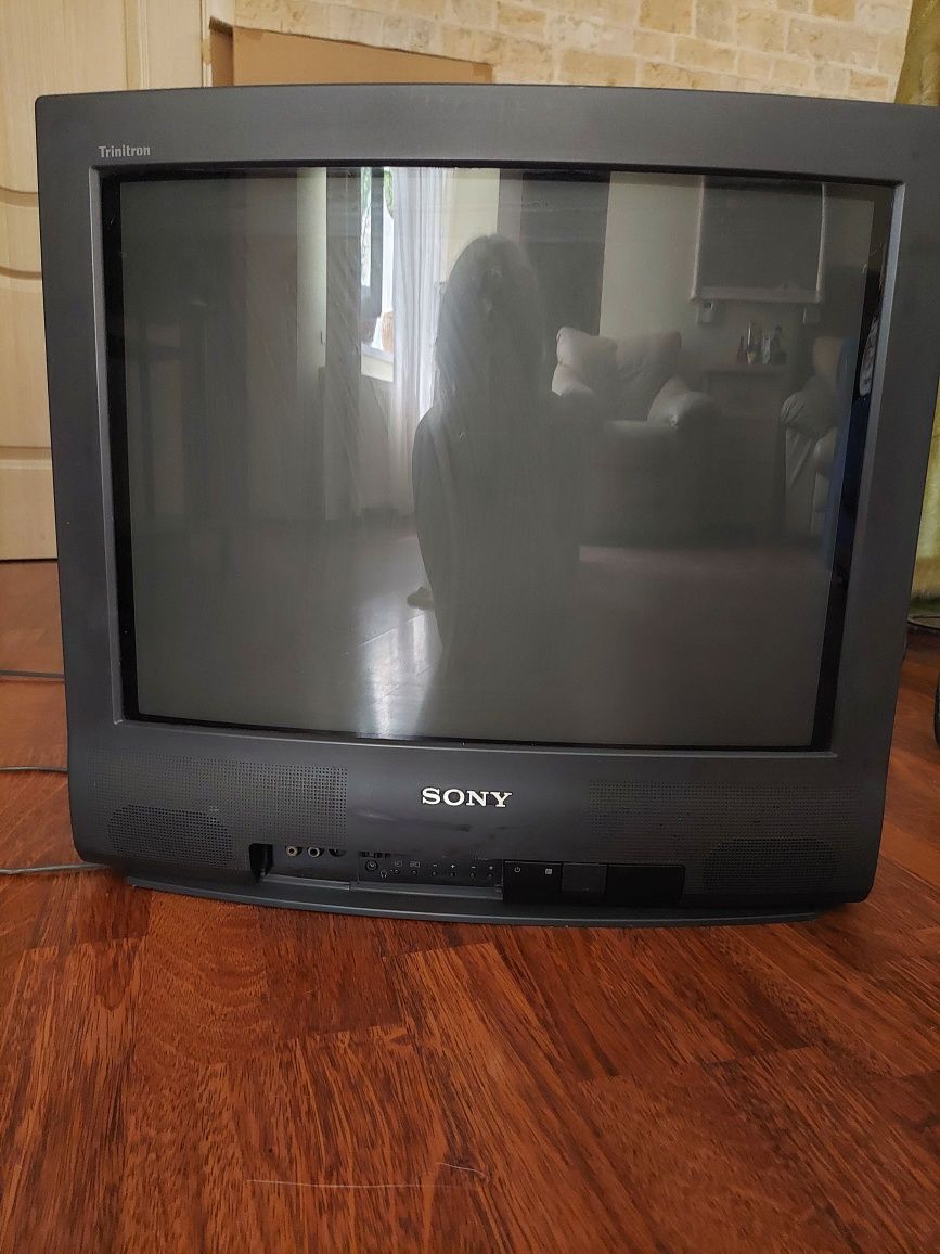 Телевизор  Sony , в отличном состоянии.