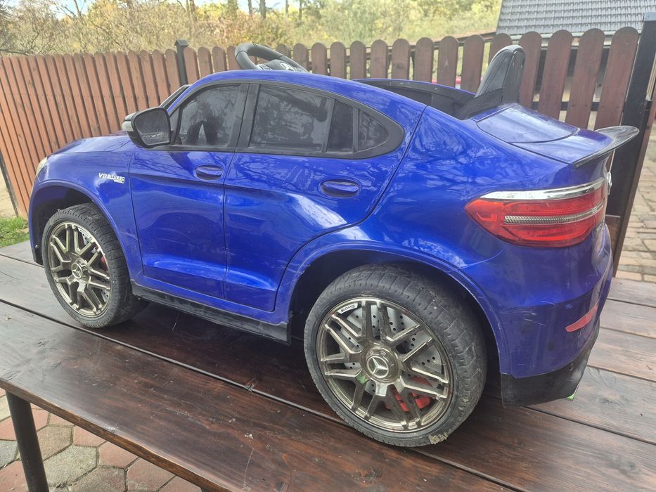 Mercedes auto na akumulator