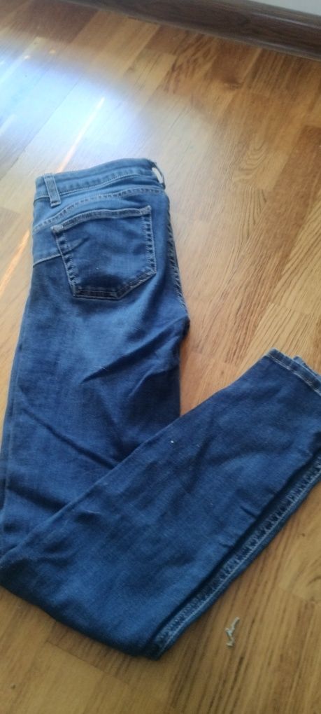 Świetne granatowe jeansy z cekinami Liu Jo 36/38