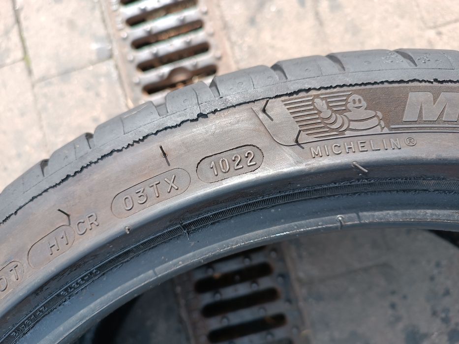 225/40ZR18 Michelin Pilot Sport 4 225/40R18