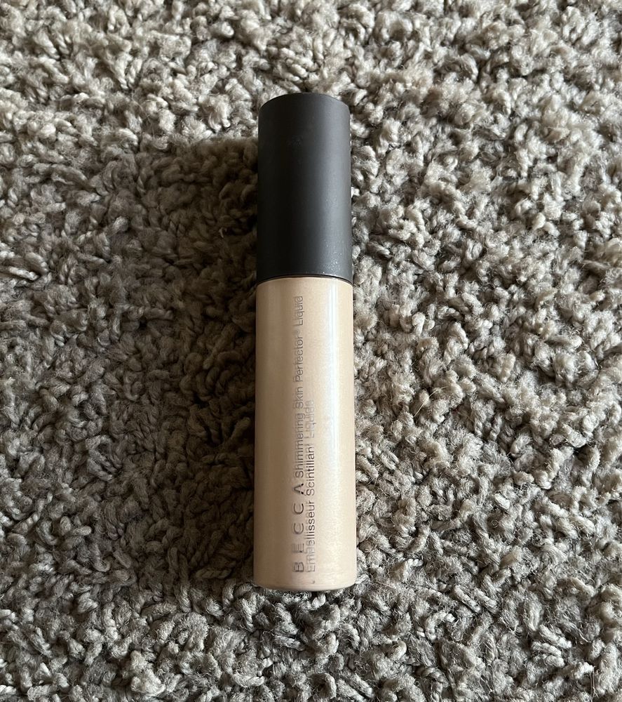 Becca Shimmering Skin Perfector rozświetlacz Moonstone 50ml