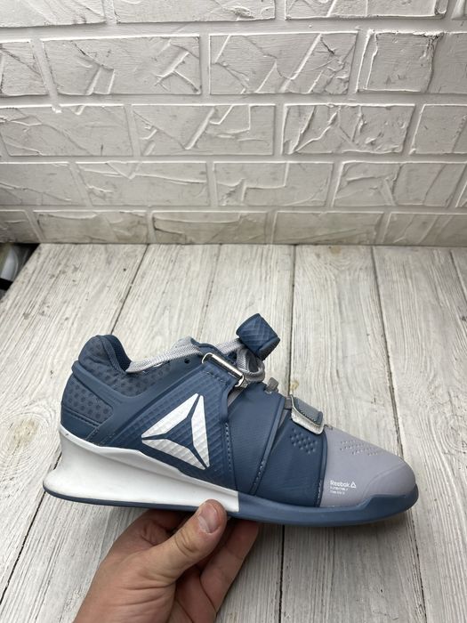 Крутые женские кроссовки штангетки reebok