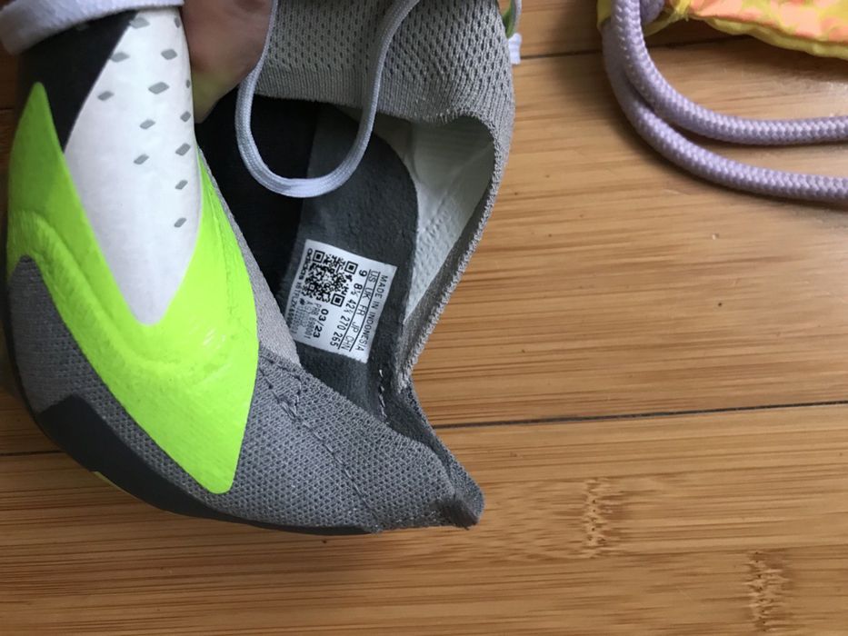 Бутсы adidas predator
