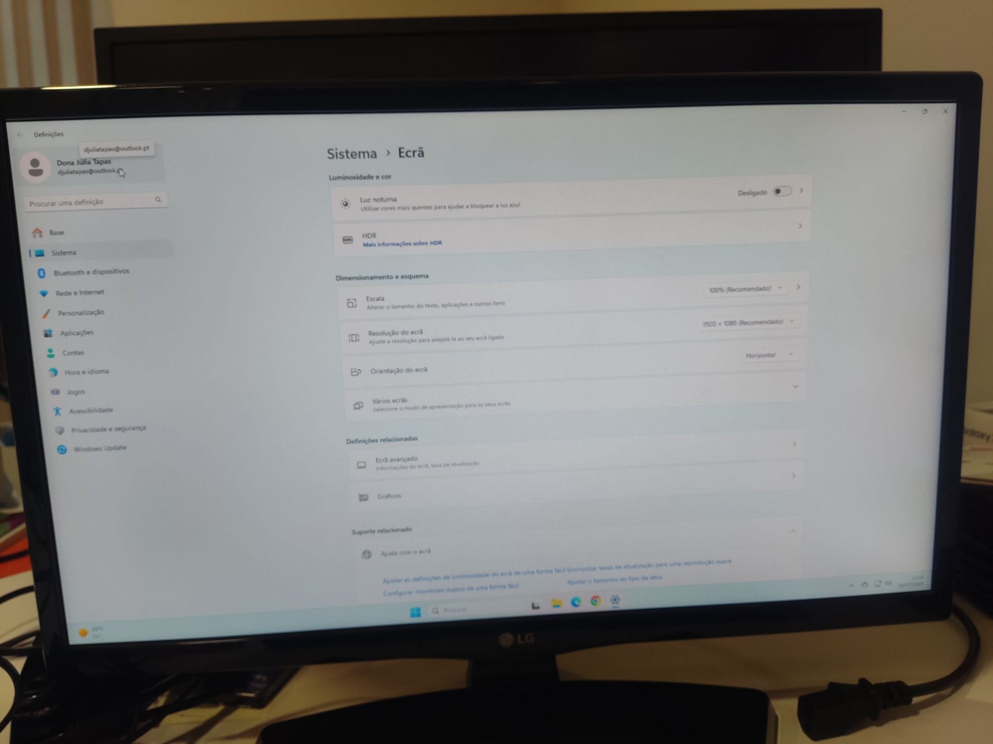 Monitor da marca lg