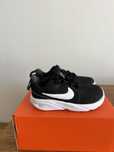 Buty dzieciece Nike r.25
