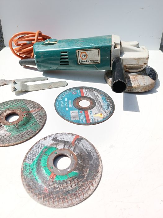 Rebarbadeira pequena com discos