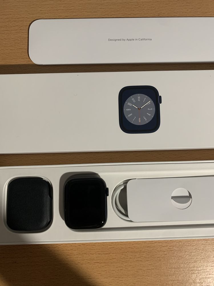 Apple Watch Series 8