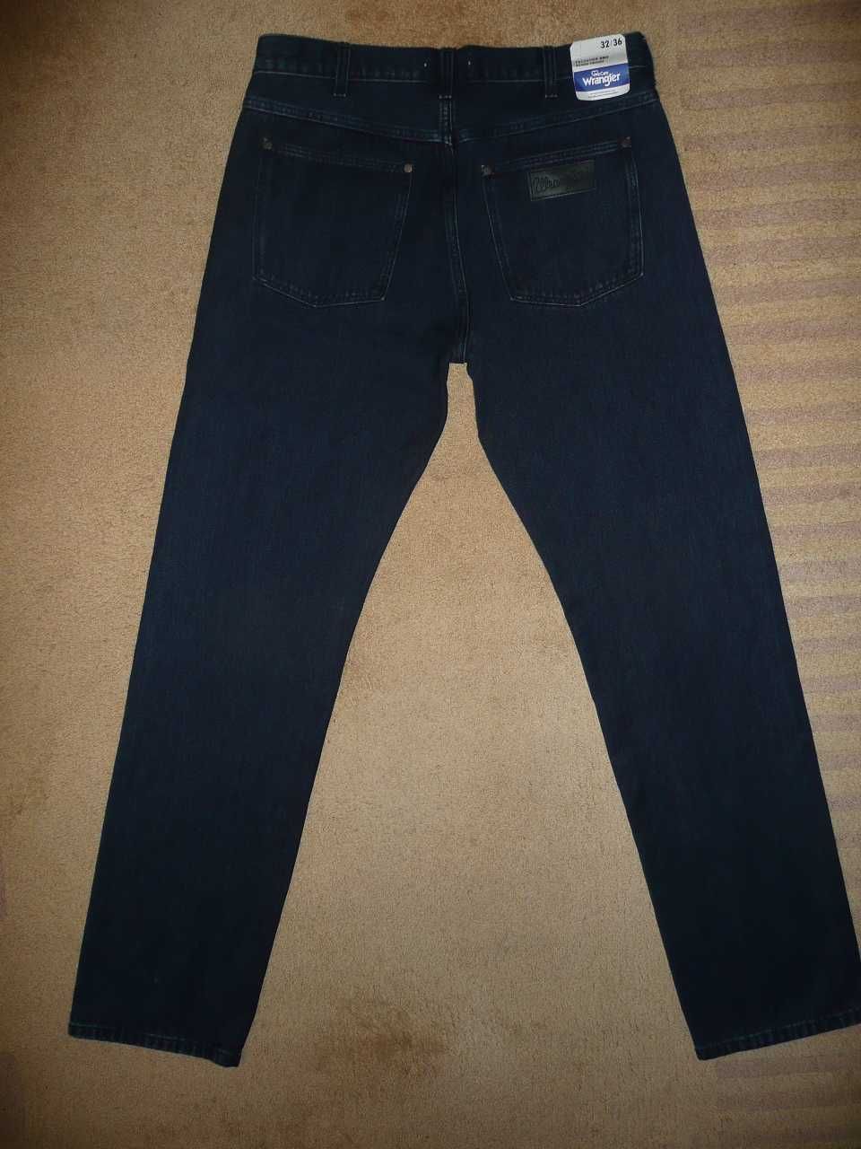 NOWE spodnie dżinsy WRANGLER W32/L36=44/116cm jeansy