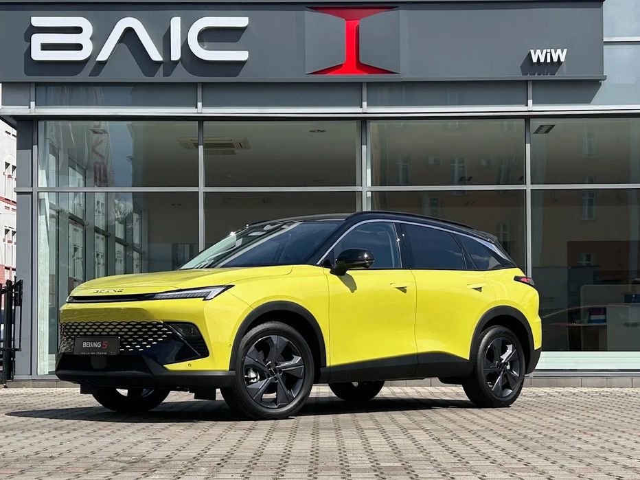 BAIC 5 Wybór staje się prosty! / LPG za 1 zł lub opony zimowe za 1 zł
