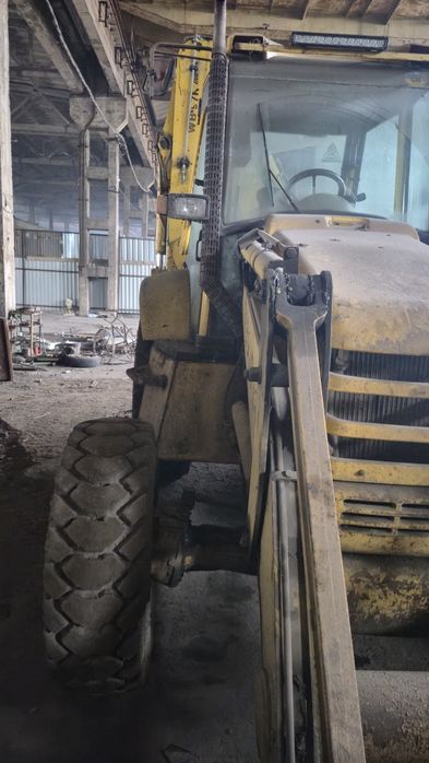 Продам Komatsu wb-97r2