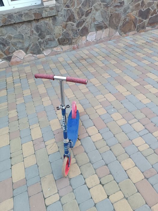 Самокат  дитячий