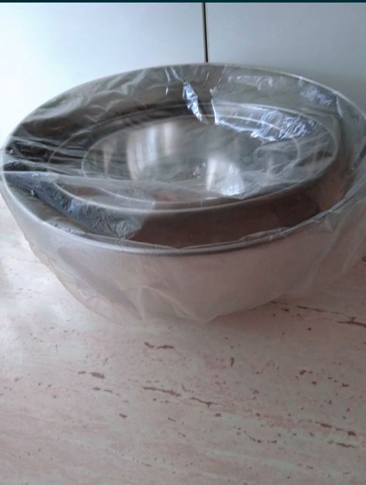 Miski ze stali nierdzewnej