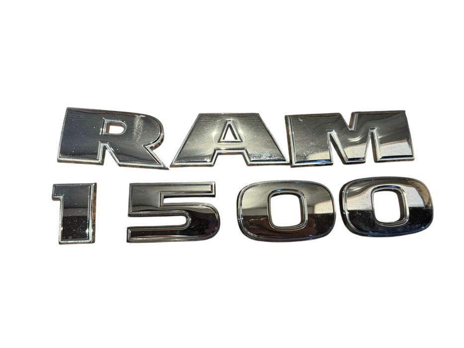 DODGE RAM 1500 Znaczek Emblemat na drzwi