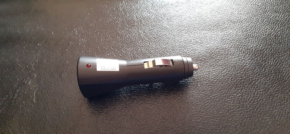 Isqueiro auto usb