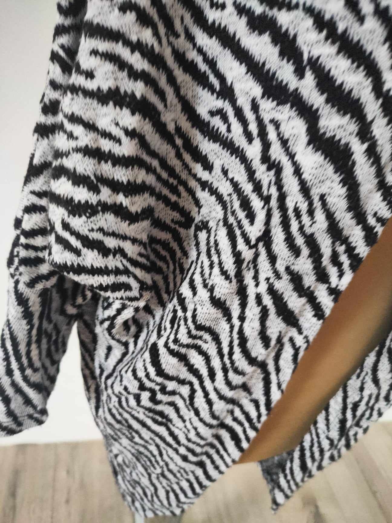 Kardigan narzutka sweter kimono nietoperz zebra uniwersalny