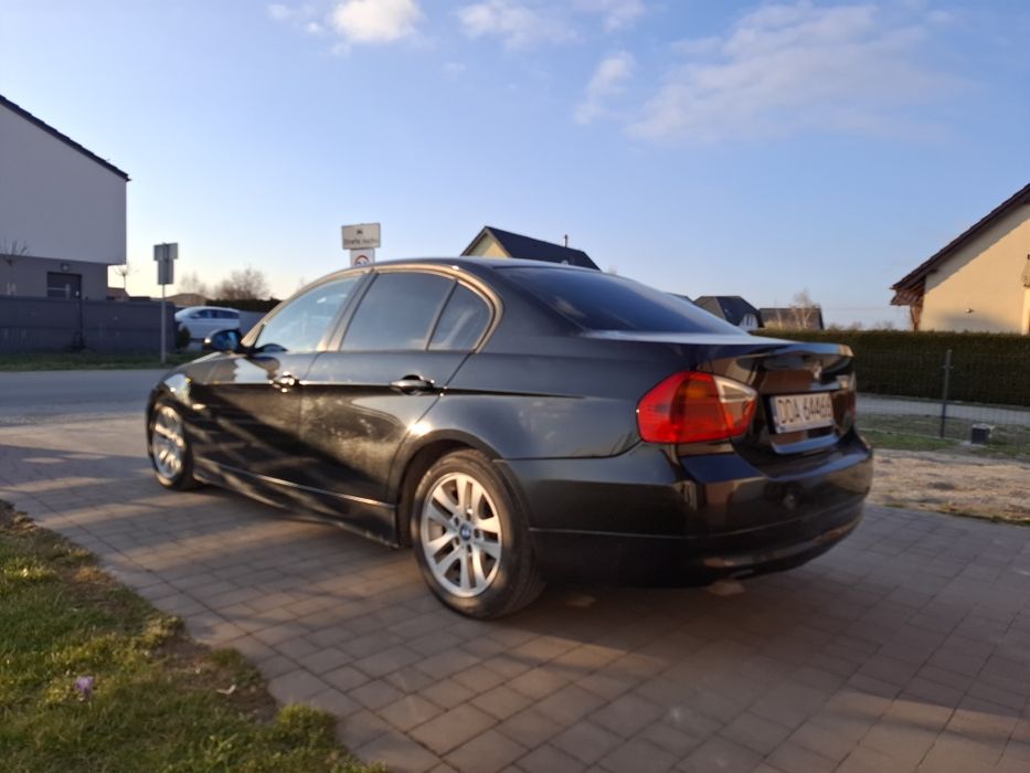 Sprzedam BMW e90 320d m47