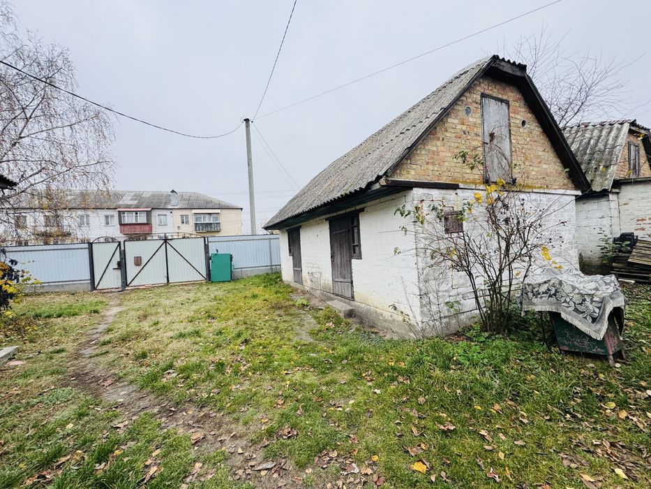 БЕЗ КОМІСІЇ, ділянка 32 сотки під забудову, вул. Володимирська