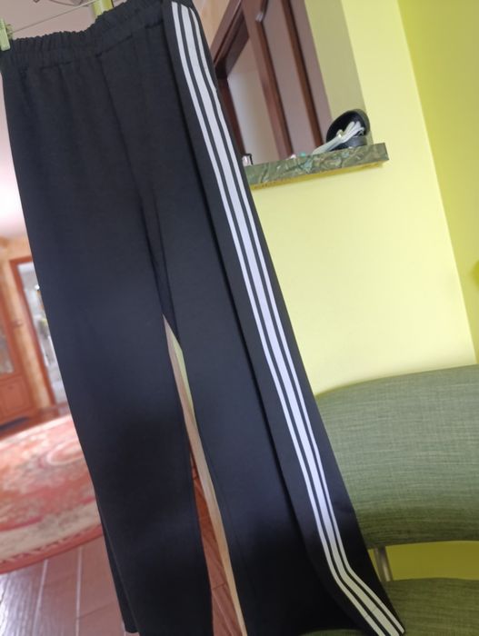 Костюм прогулянковий