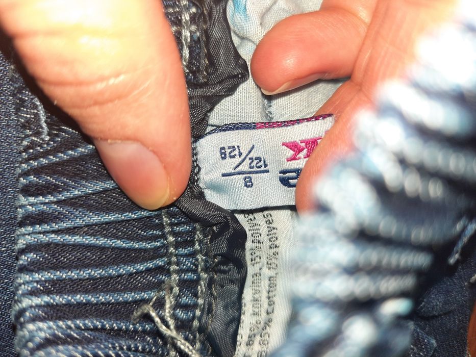 Jeansy 122/128 i 146