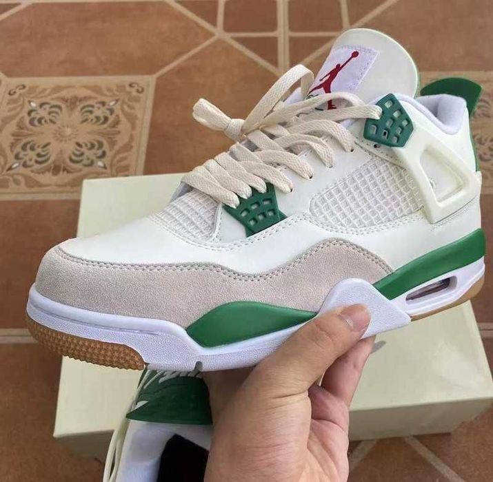 ButymeskieMokasynyJordan_4_Retro_SB_Pine_GreenR.38