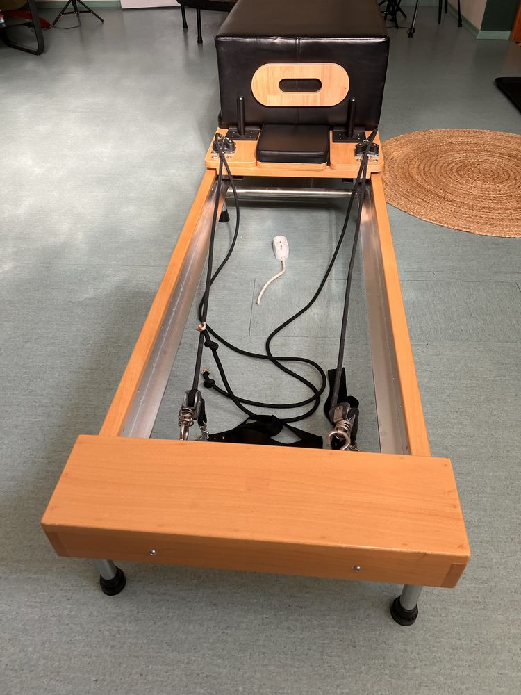 Reformer Pilates skrzynia box trampolina