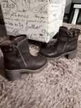 Botas/botins castanho BATA
