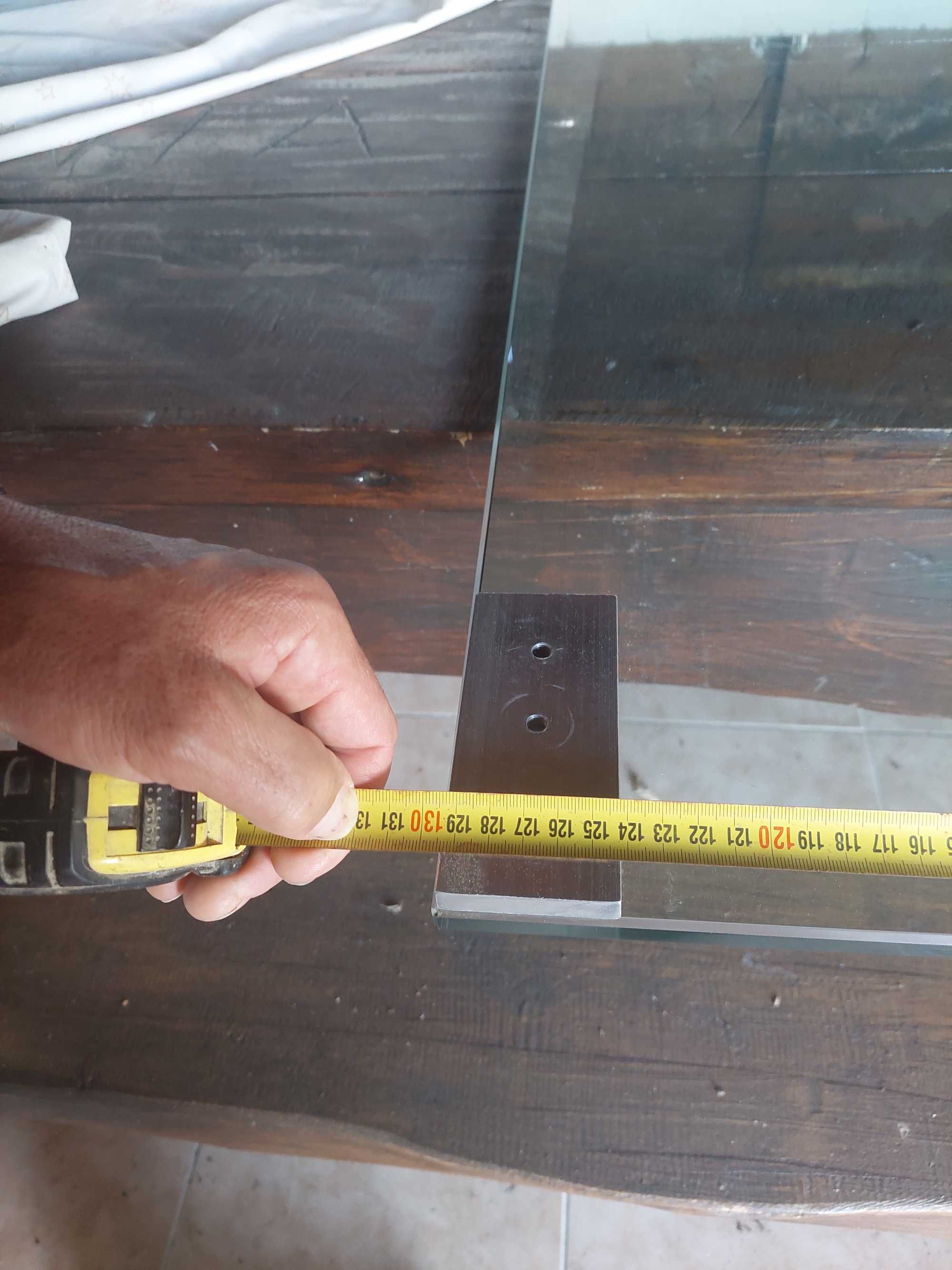 Mesa em vidro 1.30 cm