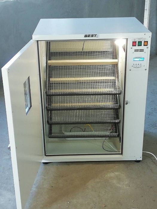 инкубатор для яиц автоматический Бест-500АКБ