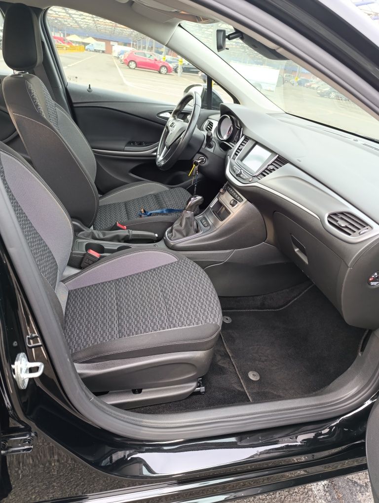 Opel Astra Sports Tourer 2022.ideal stan