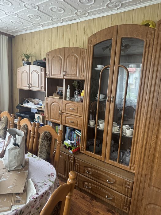 Meblościanka kolor ciemny dab okleina