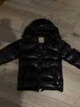 Kurtka Moncler maya