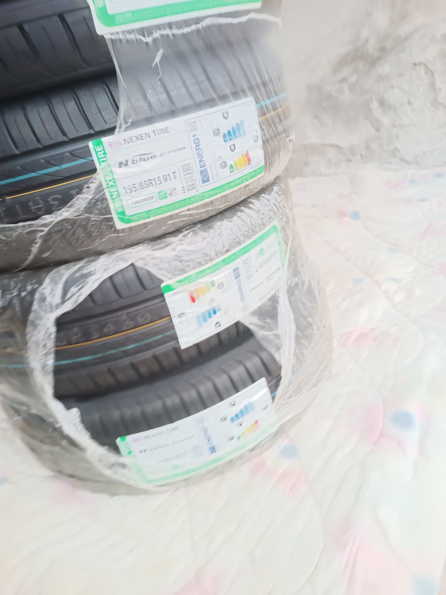 Nowe opony 15" Nexen Lato