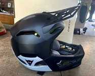 Capacete MTB Dainese Linea 01 Mips(570gr) NOVO.50% Descont.Tm S-M-L-XL