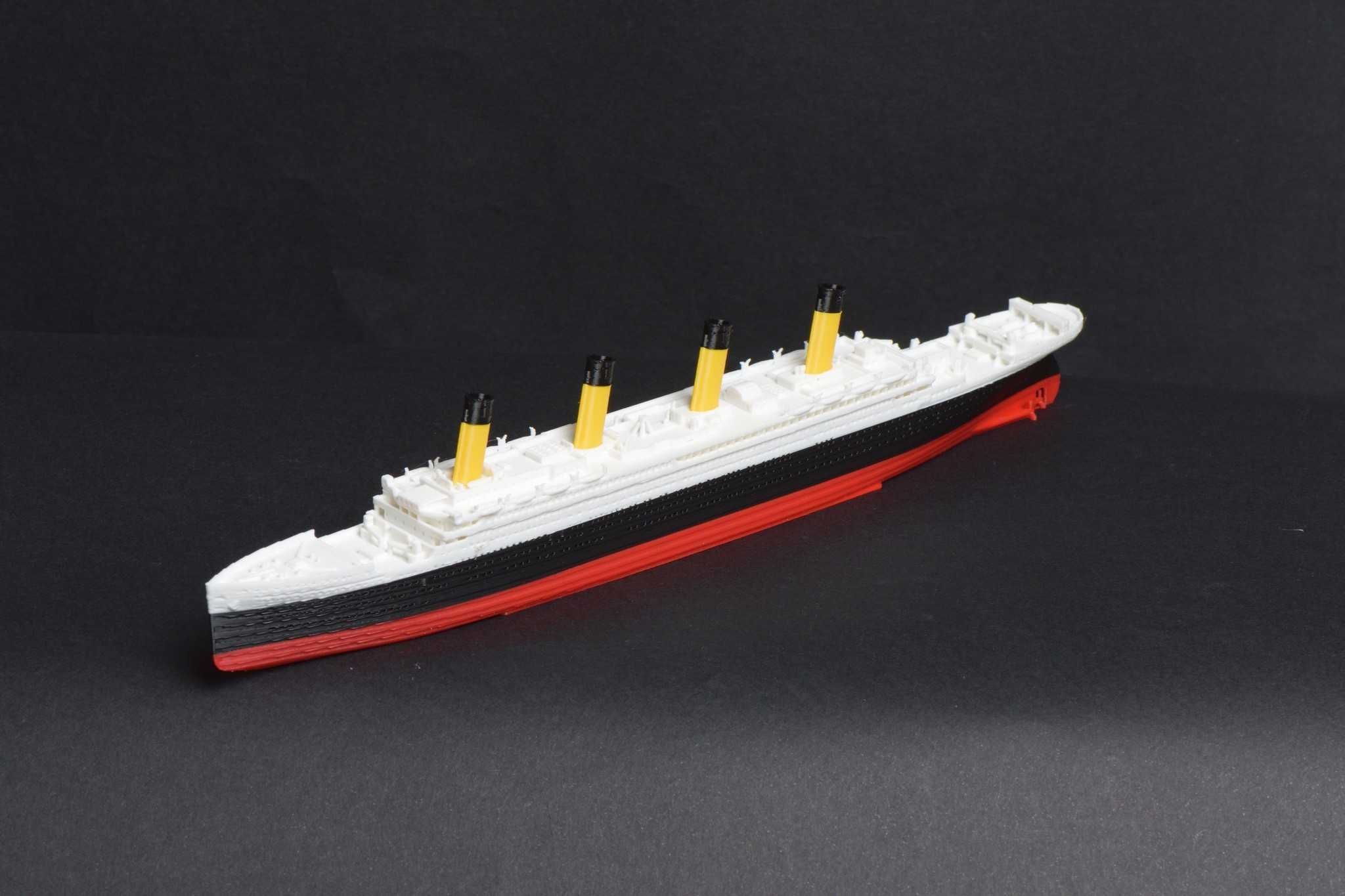 RMS Titanic + góra lodowa - Druk 3D