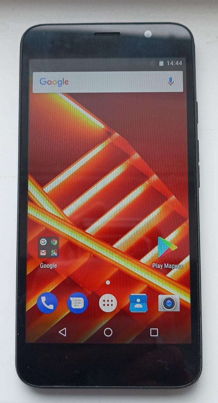 Archos Access 55 3G 4/1 ГБ Dual SIM