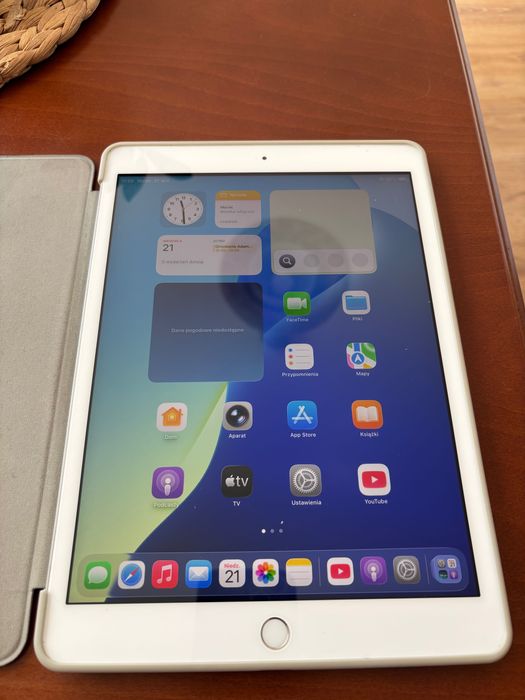 Apple iPad seria 8