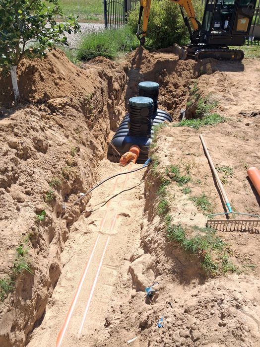 Przyłącza WOD-KAN, usługi ziemne minikoparką, montaż oczyszczalni